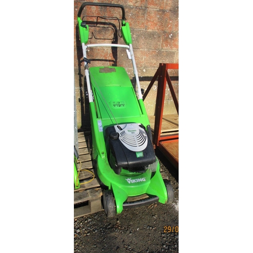 68 - A Viking MB650VR self propelled motor mower