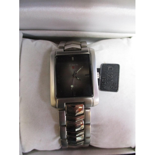 199 - A Zurich Sports bracelet wrist watch