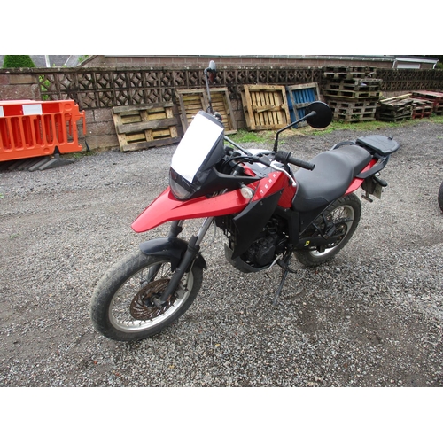 1 - A 2008 Derbi Senda Terra 125cc motorcycle (manual) J76125, odometer reading 5,618 miles - with curre... 