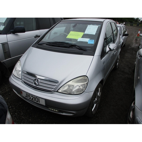 15 - A 2004 Mercedes-Benz A210 Evolution 2.1 five door hatchback (automatic) J152101, odometer reading 98... 