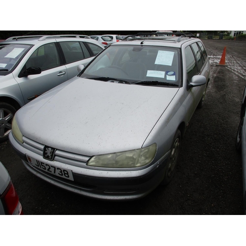 19 - A 1997 Peugeot 406 GLX 2.0 estate (manual) J152738, odometer reading 94,399 miles