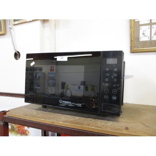 400 - An Indesit microwave oven