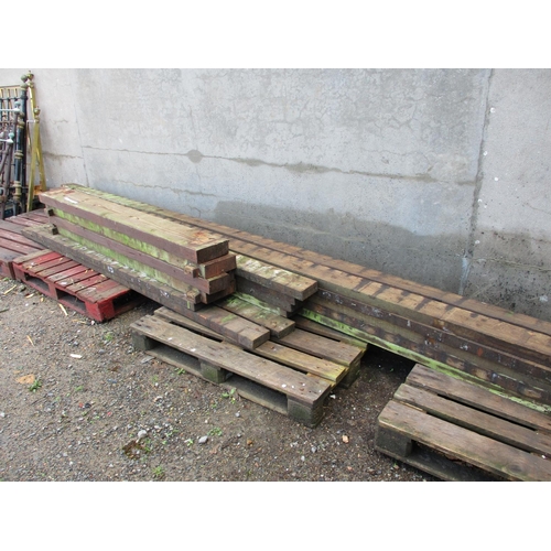 48 - Assorted lengths of timber