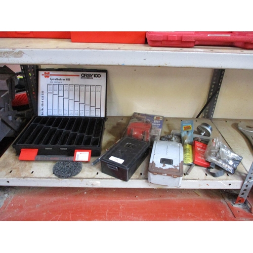 118 - Assorted drill bits, a drill bit sharpener etc. - Viscounts sale