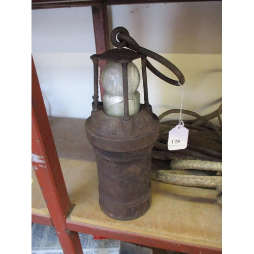 Lot 128       