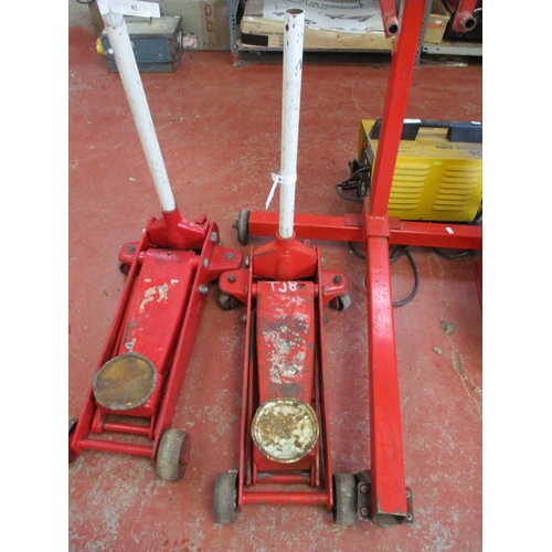 83 - A Sealey hydraulic trolley jack
