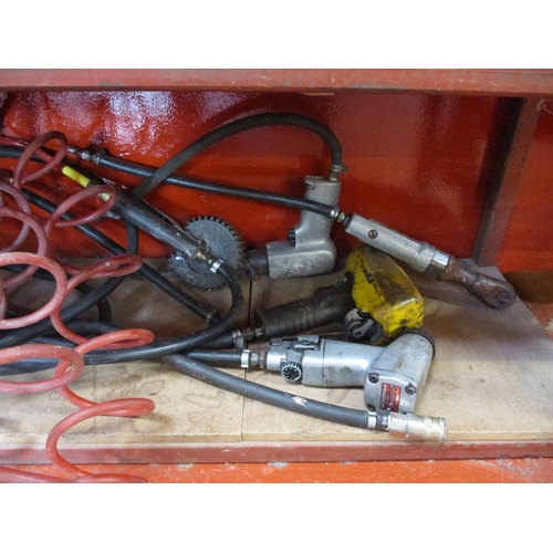134 - Assorted pneumatic wrenches and other tools - Viscounts sale