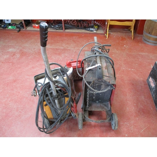244 - A Sealey Supermig MIG welder, a Wynal booster starter and a portable power pack - Viscounts sale