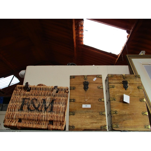 83 - Two wooden wine bottle holders together with a Fortnum & Mason mini wicker hamper - all new