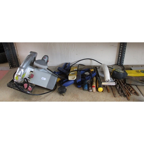 111 - A circular saw, an inspection lamp together with various tools, fixings, fastenings etc.