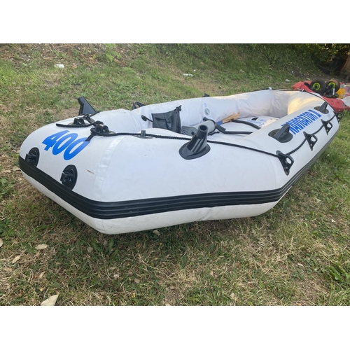 20 - A Navigator II 400 inflatable dinghy complete with paddles and accessories