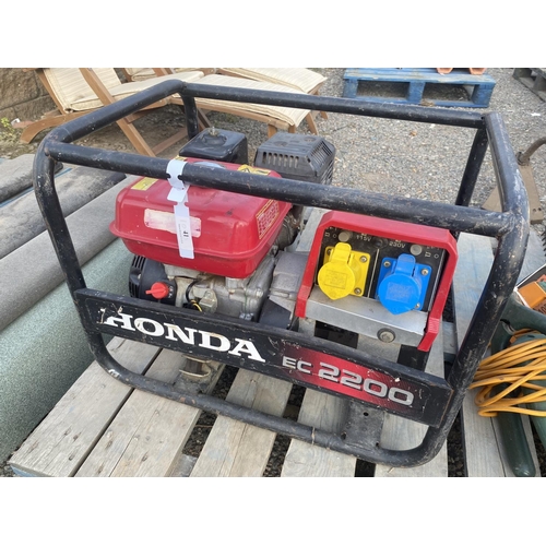 41 - A Honda EC2200 petrol generator