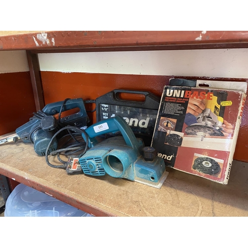 153 - A Black & Decker belt sander, a Makita planer, a Trend bit set and router attachment