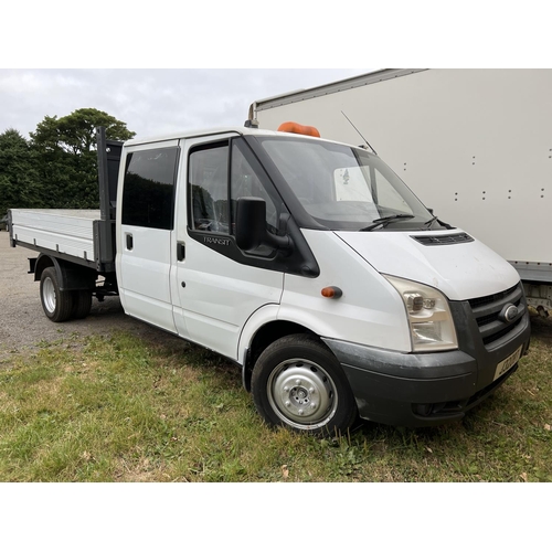 17 - A 2006 Ford Transit 100 T350 2.4 TDCi double cab tipper (diesel/manual) J32087, odometer reading 125... 