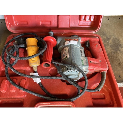 133 - A Hilti TE17 110 volt rotary hammer drill - Government of Jersey equipment