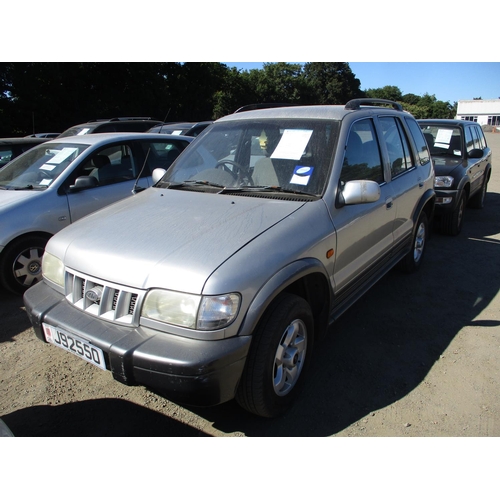 23 - A 2002 Kia Sportage 2.0 XSE SUV (petrol/manual)J92550, odometer reading 100,240 miles