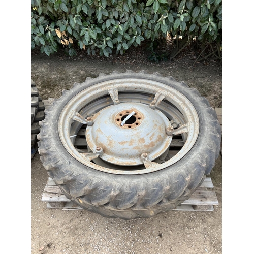 33 - A pair of 7.2/7-36 rowcrop wheels, tyres and centres