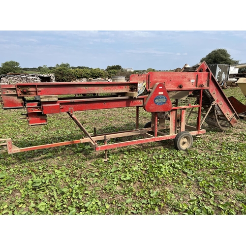 54 - A Tong potato grader