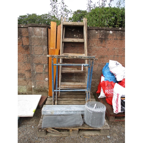 35 - Two steel trestles, two wooden trestles, reinforcing mesh etc.