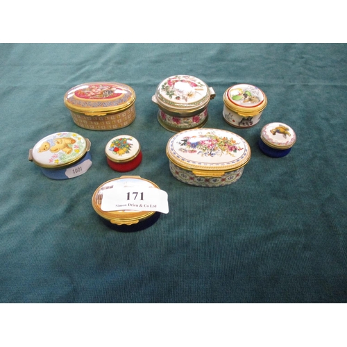 171 - A collection of enamel trinket boxes by Halcyon Days, Crummles etc.