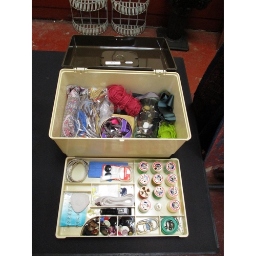 277 - A sewing box with contents