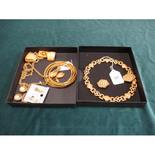 353 - A collection of vintage gilded costume jewellery