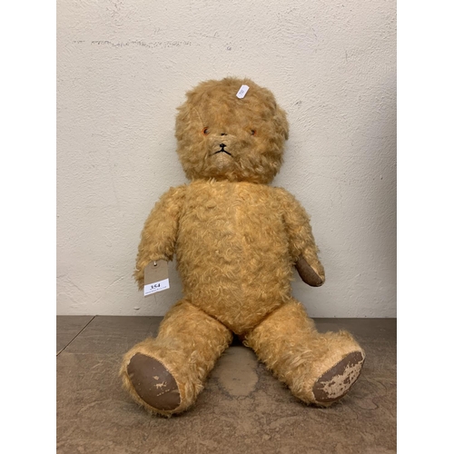 354 - A vintage teddy bear