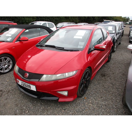 10 - A 2007 Honda Civic 2.0 Type R GT three door hatchback J26118 (petrol/manual), odometer reading 112,2... 