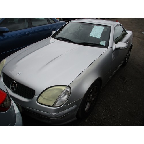 21 - A 2002 Mercedes-Benz SLK230 convertible J101032 (petrol/auotmatic), odometer reading 55,304 miles