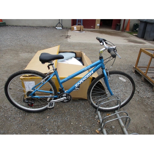 107 - A lady's Saracen Biva 7000 aluminium bicycle (16