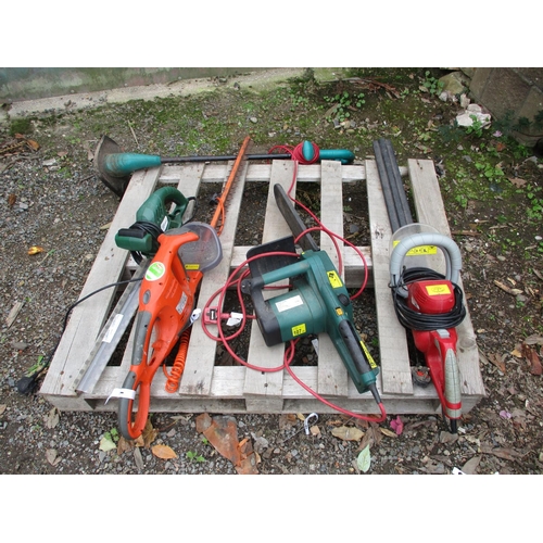 56 - Five pieces of electrical garden equipment