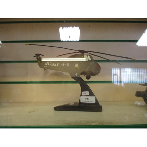 190 - A model of a Marines helicopter