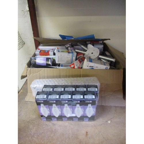 354 - A quantity of assorted light bulbs - new