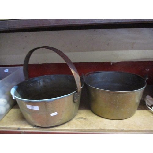 432 - Two brass preserving pans