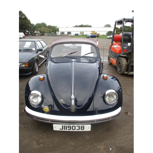 15 - A 1969 Volkswagen 1200 1.6 five door hatchback (petrol/manual) J119038, odometer reading 65,216 mile... 