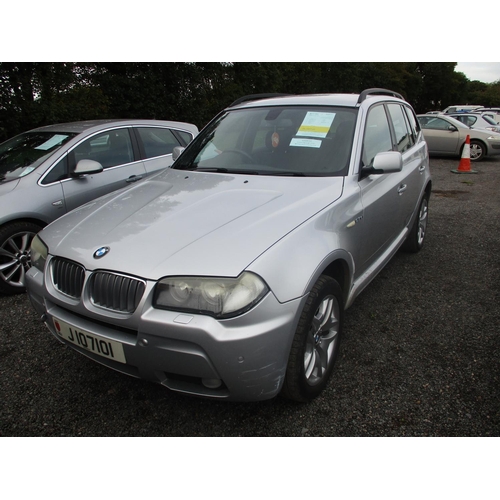 4 - A 2007 BMW X3 2.5Si sport SUV (petrol/manual) J107101, odometer reading 77,885 miles