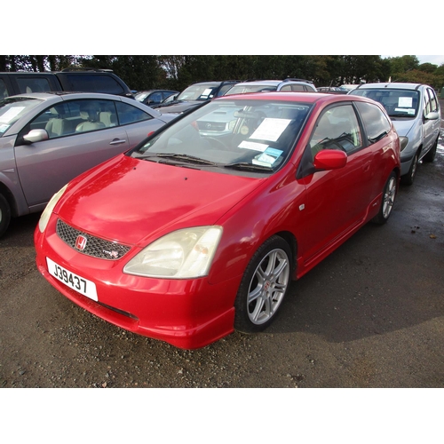 16 - A 2002 Honda Civic 2.0 i-VT R type three door hatchback (petrol/manual) J39437, odometer reading 86,... 