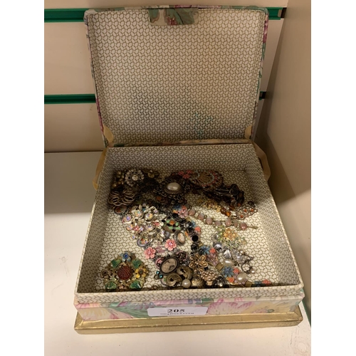 205 - A collection of vintage costume jewellery