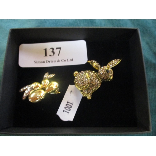 137 - Two brooches modelled in the form of rabbits