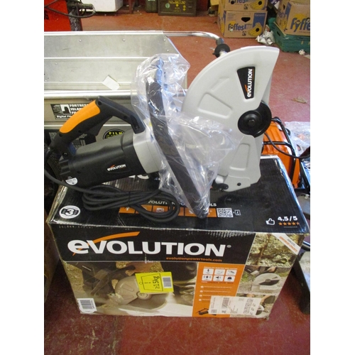 252 - An Evolution 240 volt rotary disc cutter - new and unused