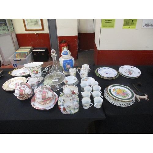 259 - A Royal Albert bone china Lady Carlyle coffee service, a Noritake coffee service, assorted decorativ... 