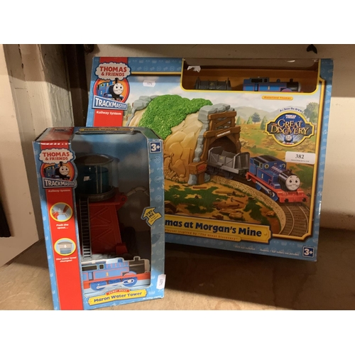 382 - A Thomas & Friends trackmaster railway system and water tower