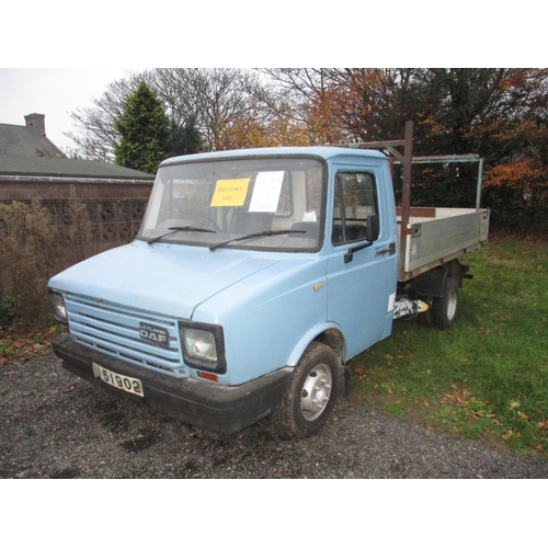 11 - A 1985 Leyland Sherpa 350 2.0 TD tipper J51902 (diesel/manual), odometer reading 120,277 miles - Exe... 