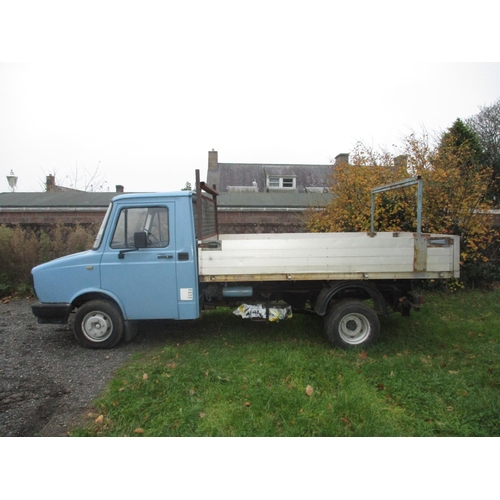 11 - A 1985 Leyland Sherpa 350 2.0 TD tipper J51902 (diesel/manual), odometer reading 120,277 miles - Exe... 