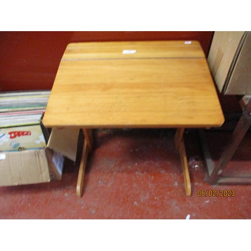 340 - A school desk