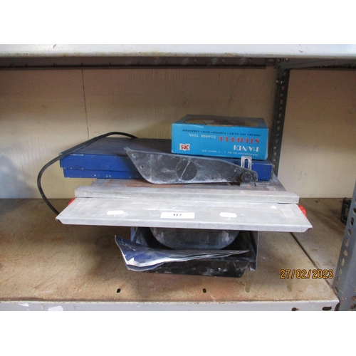 112 - A tile-it diamond wheel tile cutter