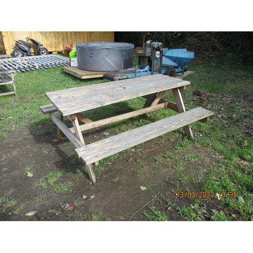 22 - A barbeque table