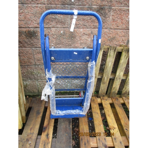 61 - A combination removal trolley