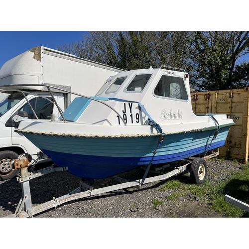 24 - An Icelander 5.5m day boat JY1919 complete with galvanised trailer