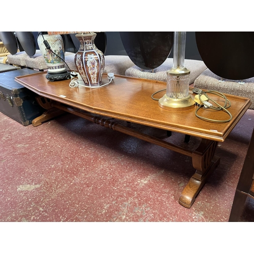 450 - An oak refectory coffee table